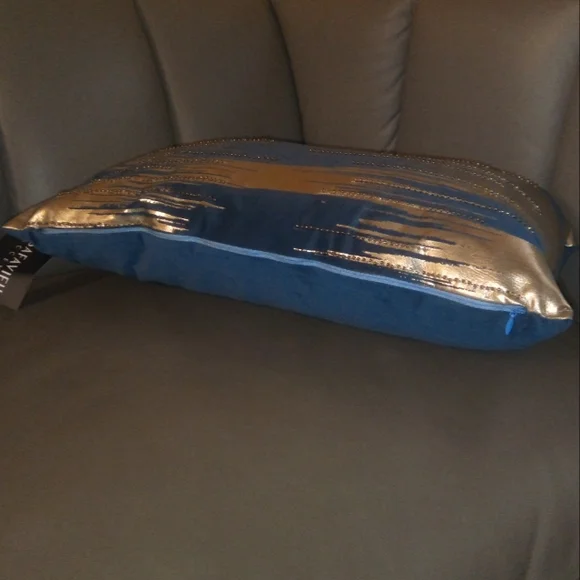 Safavieh Teal & Gold Beaded Accent Pillow, 12 x 20 in. NWT - Picture 9 of 12